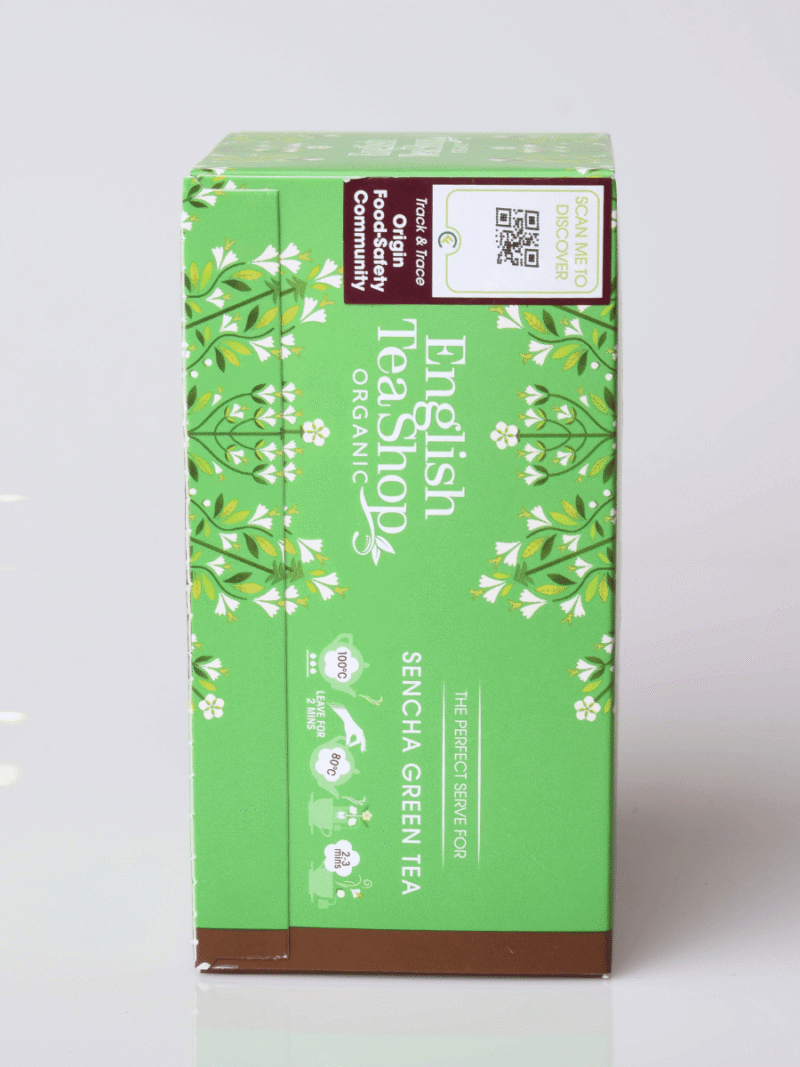 Grüne Packung Sencha Green Tea von English Tea Shop mit floraler Grafik, Bio-Kennzeichnung und Zubereitungssymbolen